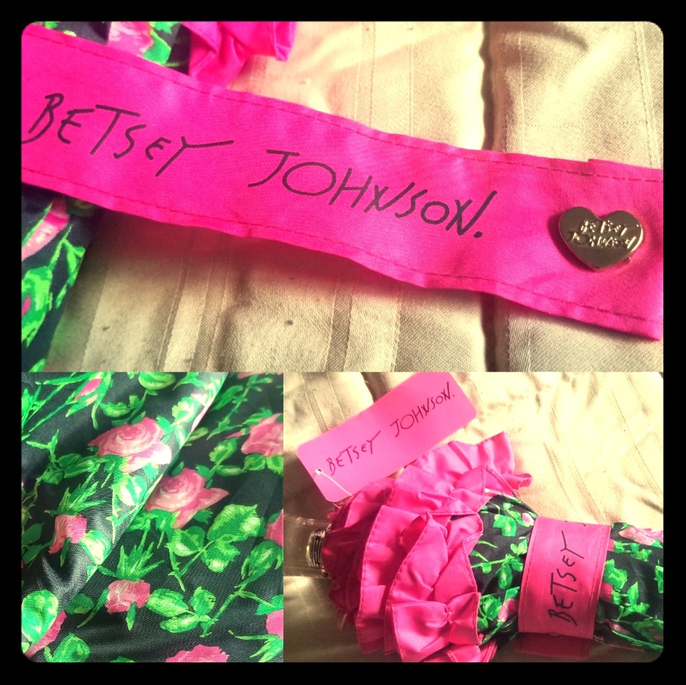 Betsey Johnson Floral Umbrella NWT
